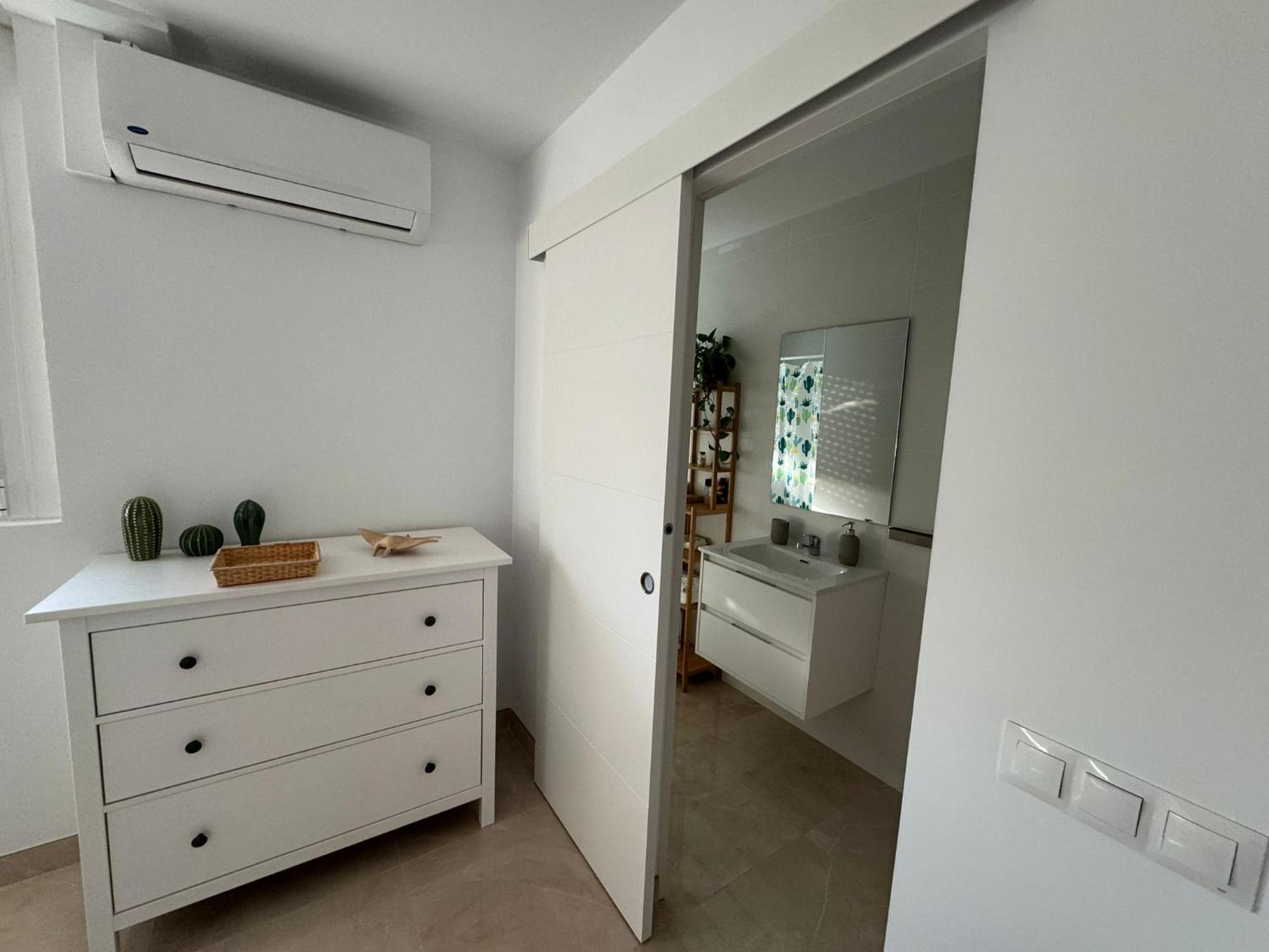 Tokyo Rooms Monsul Habitacion Premium Con Bano Privado Almeria Bagian luar foto